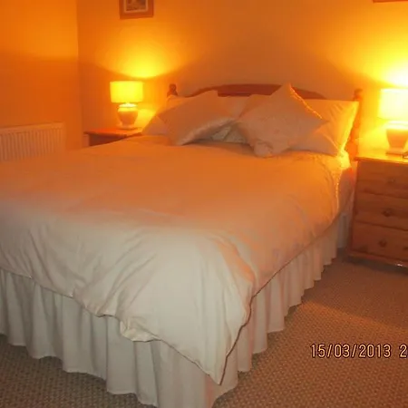 Hillcrest House Couette-café 3*