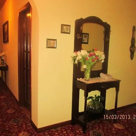 Nocleg ze śniadaniem Hillcrest House 3*