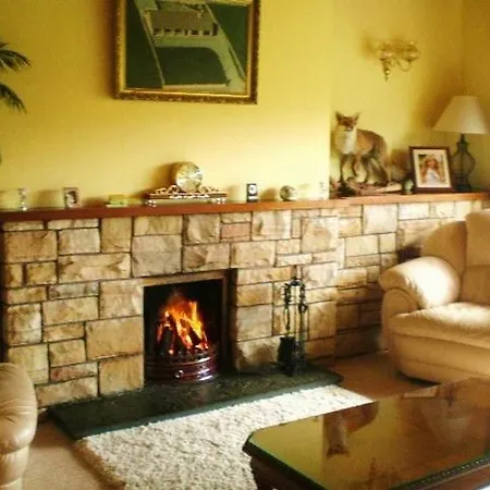 Hillcrest House Couette-café 3*